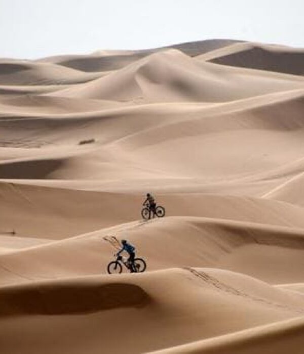 Mountain Biking in the desert of Morocco